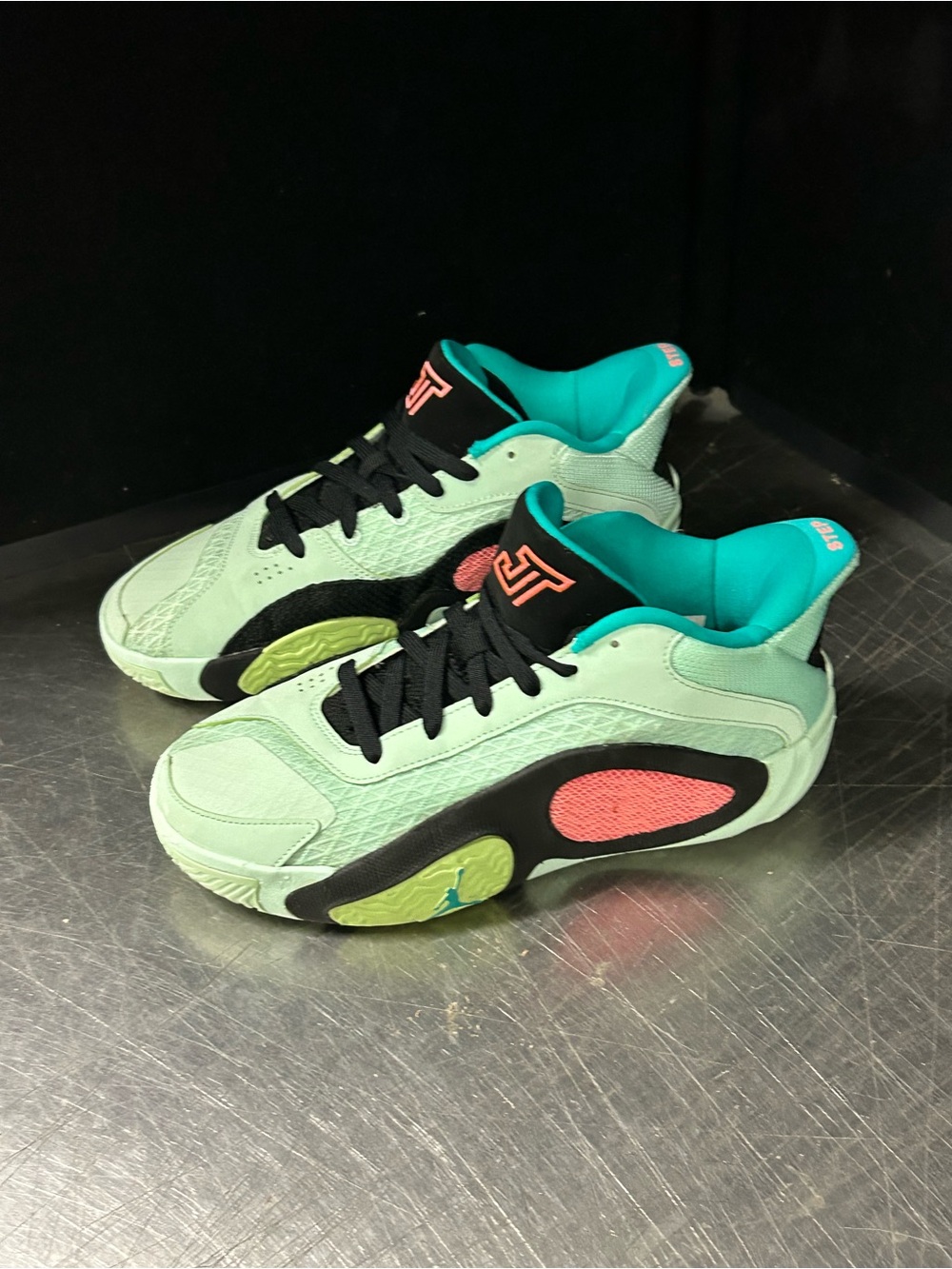 Nike Air Jordan Size 6Y
